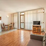Sun I Apartment