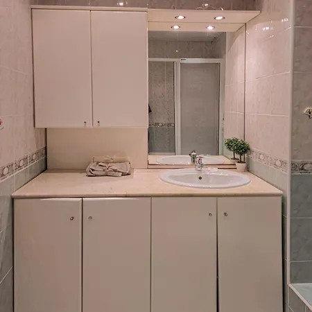 Apart-hotel Sun I 4*