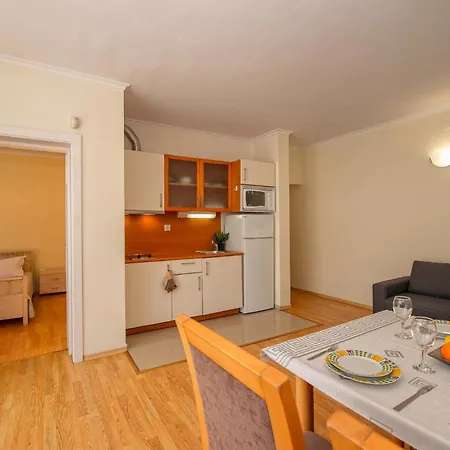 Apart-hotel Sun I 4*