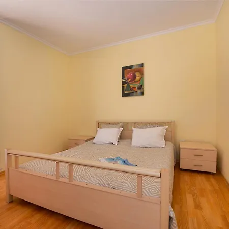 Sun I アパートホテル 4*