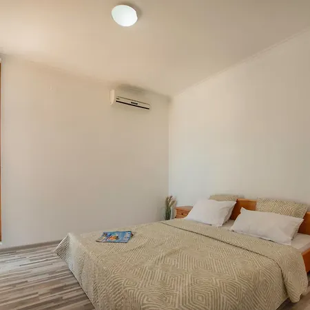 Apart Otel Sun I