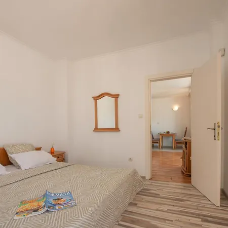 Apart-hotel Sun I 4*