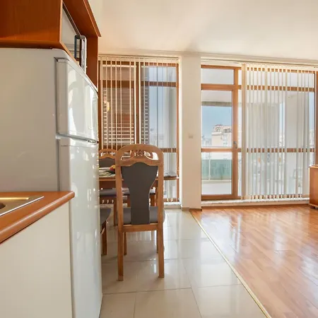 Sun I Apartment