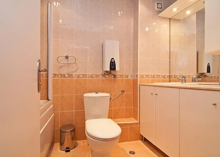 Sun I ساني بيتش